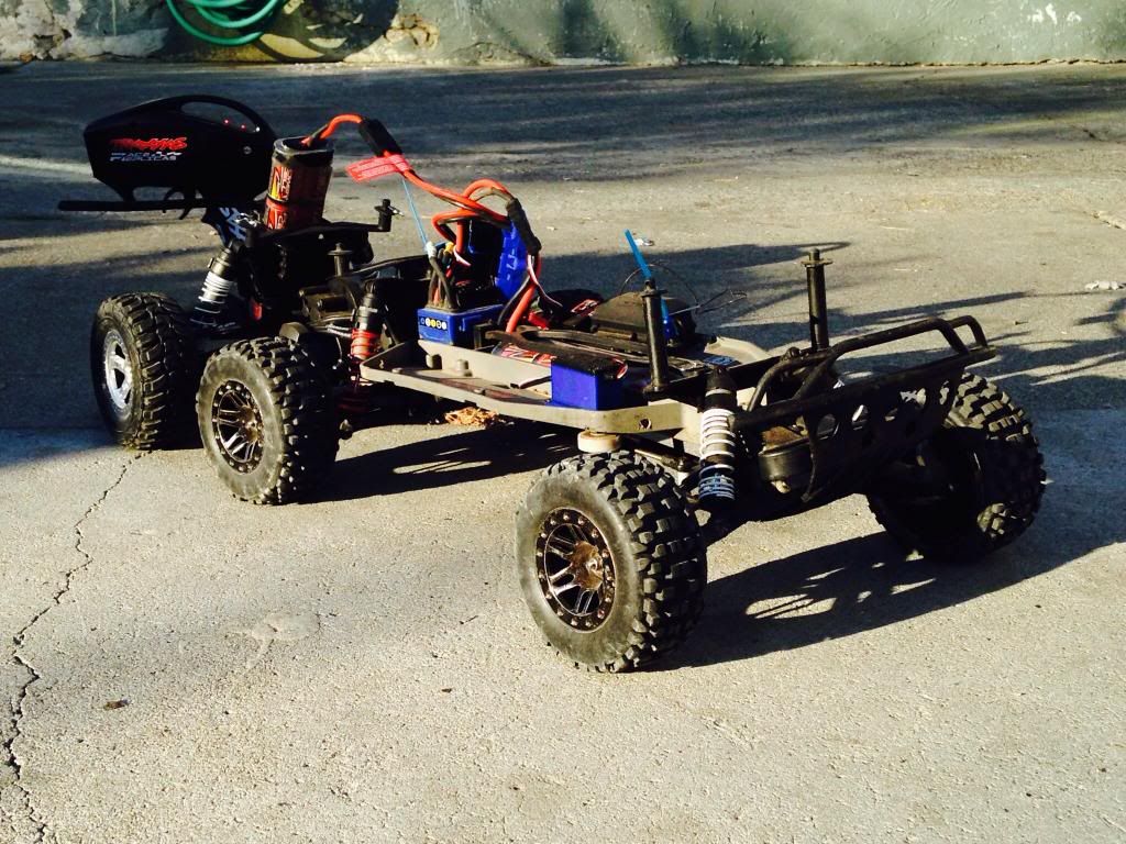 traxxas slash 6x6